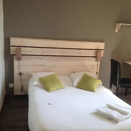 Hotel La Table Du Boucher 2*